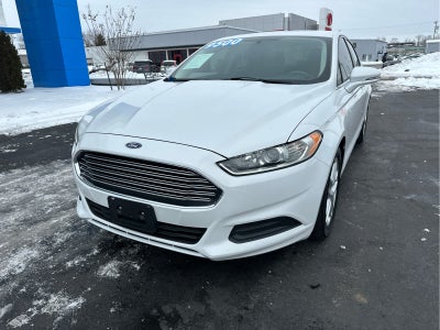 2016 Ford Fusion SE