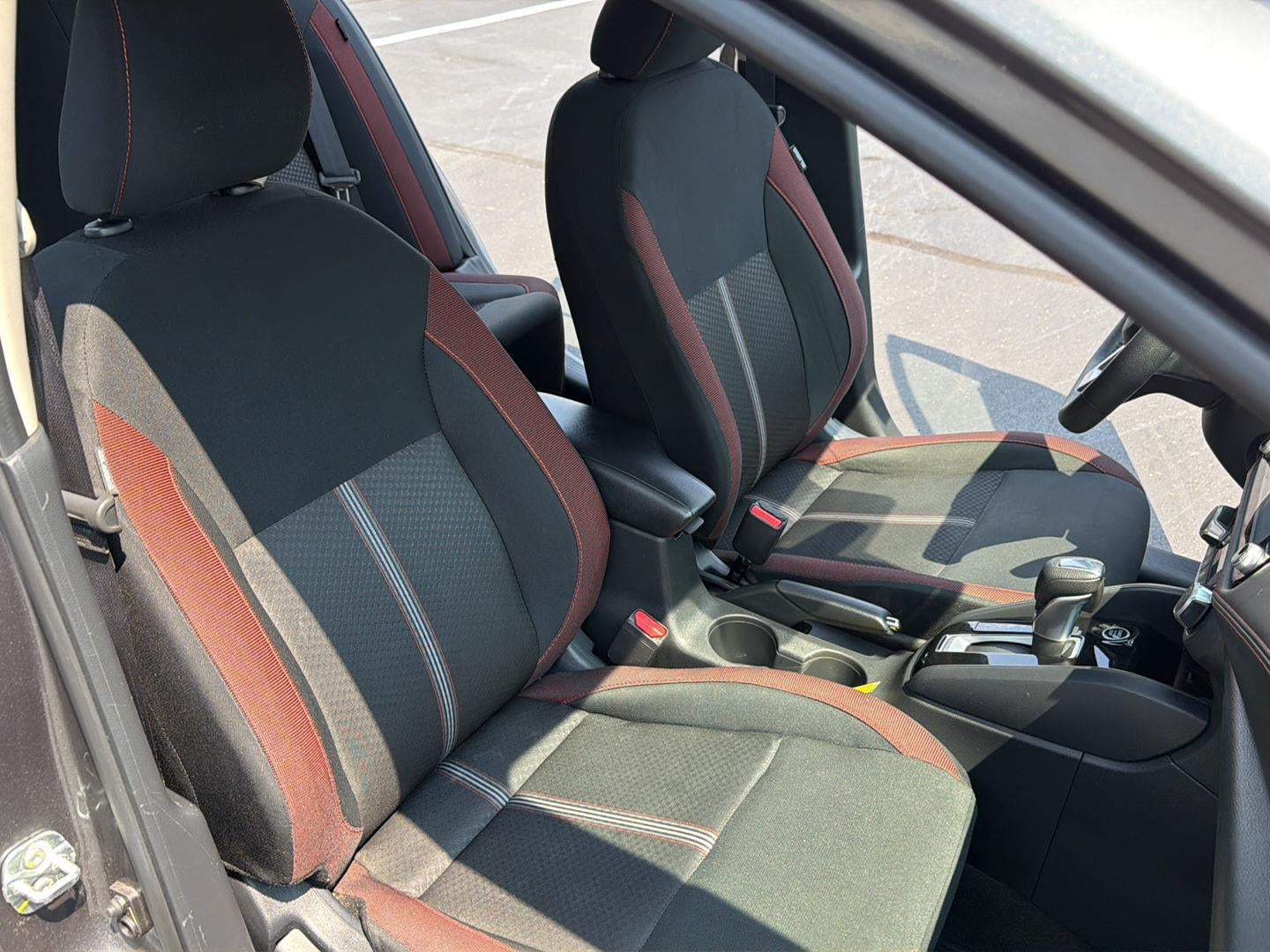 2024 Nissan Versa SR