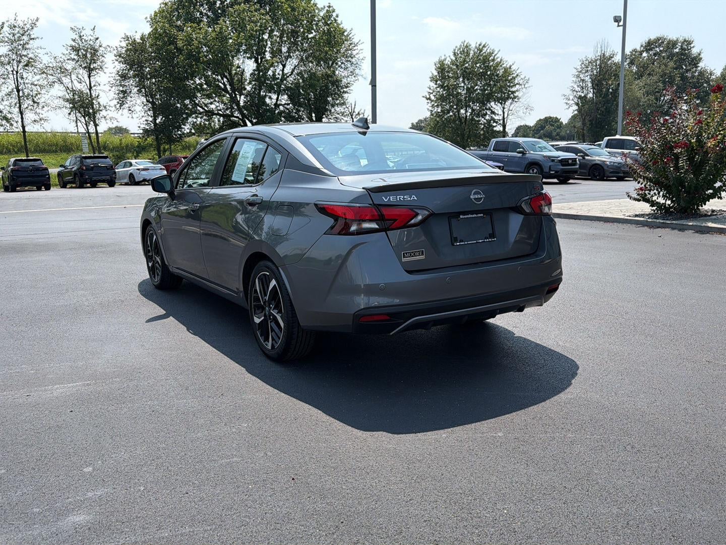 2024 Nissan Versa SR