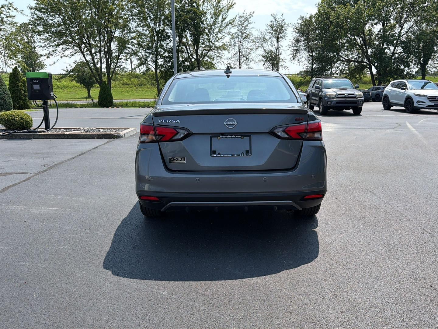 2024 Nissan Versa SR