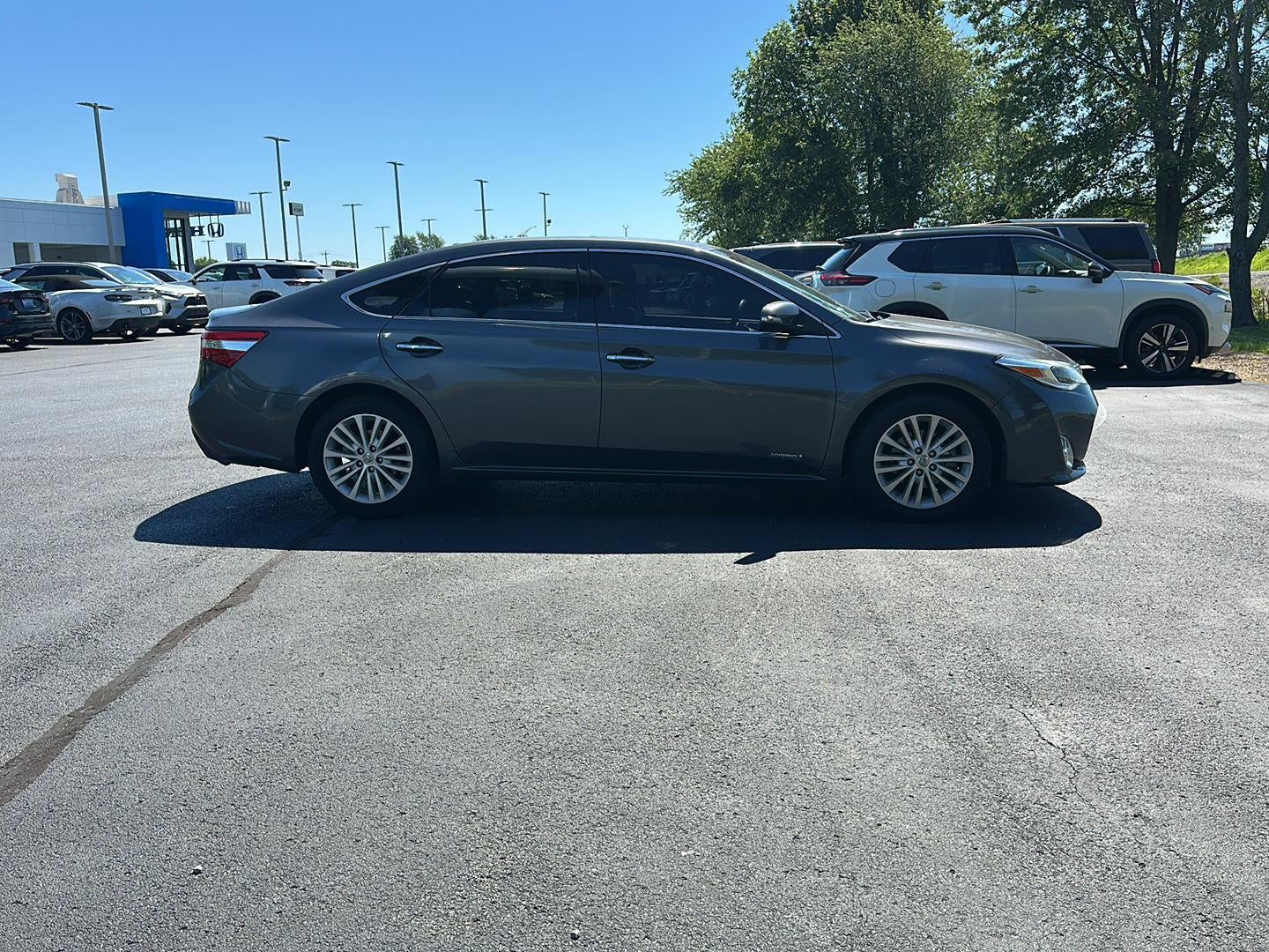 2014 Toyota Avalon Hybrid XLE Touring