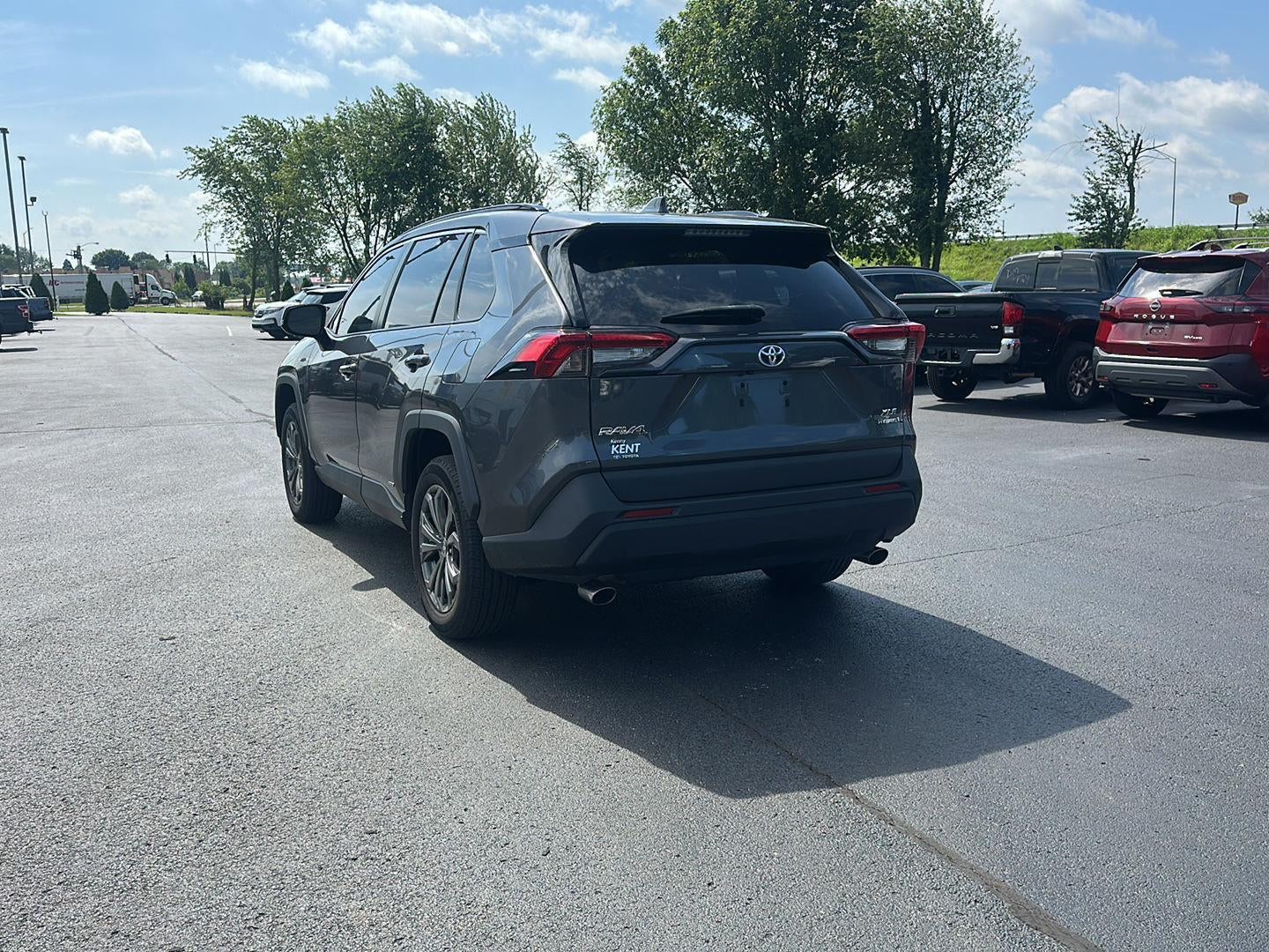 2022 Toyota RAV4 Hybrid XLE Premium