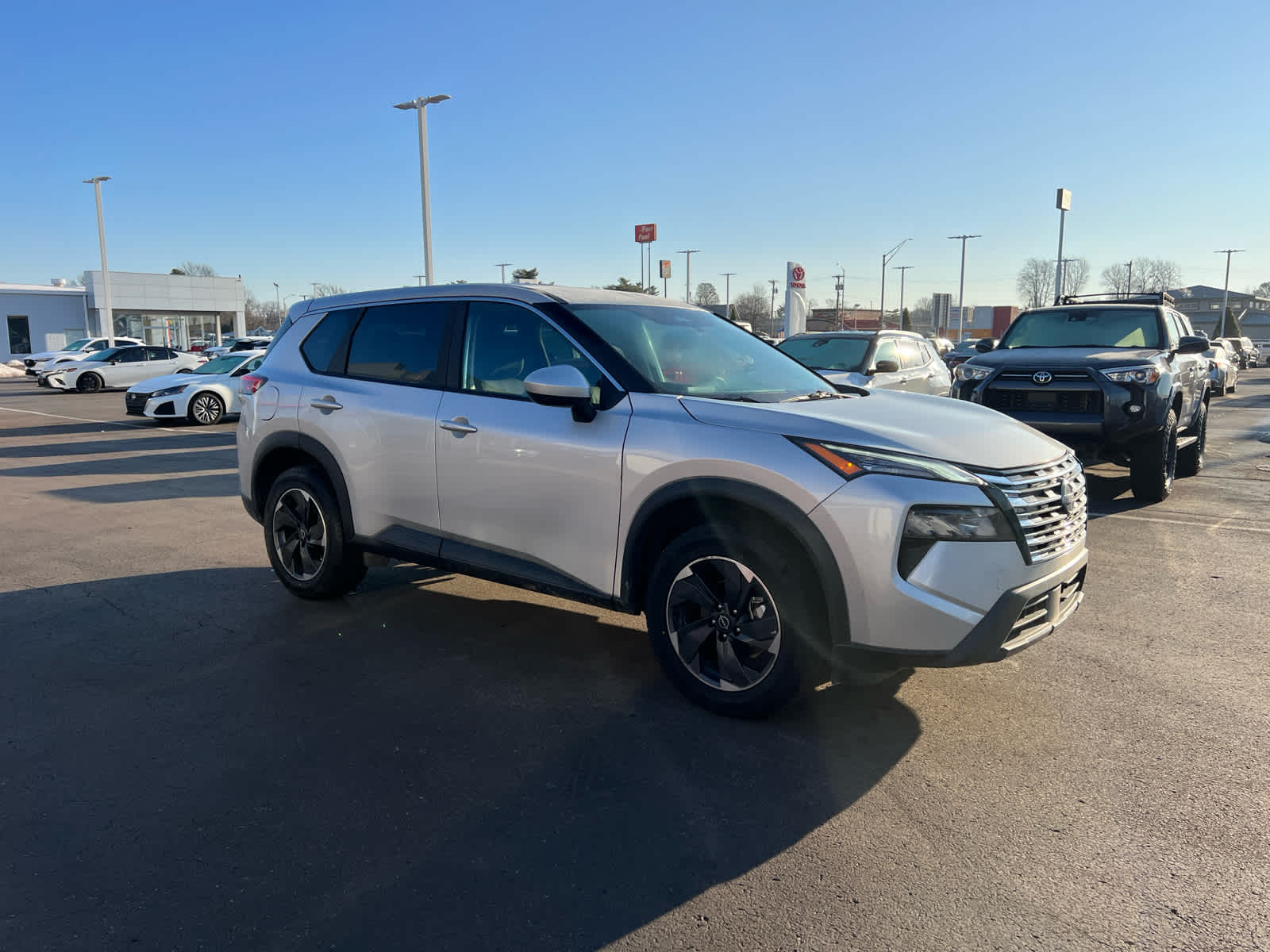 2025 Nissan Rogue SV