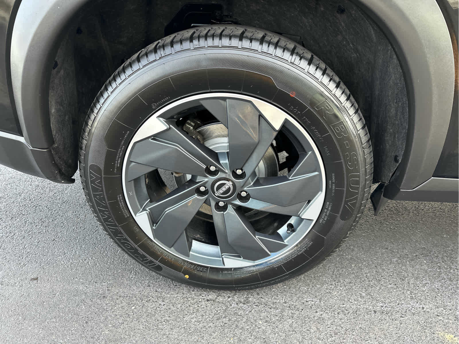 2024 Nissan Rogue SV