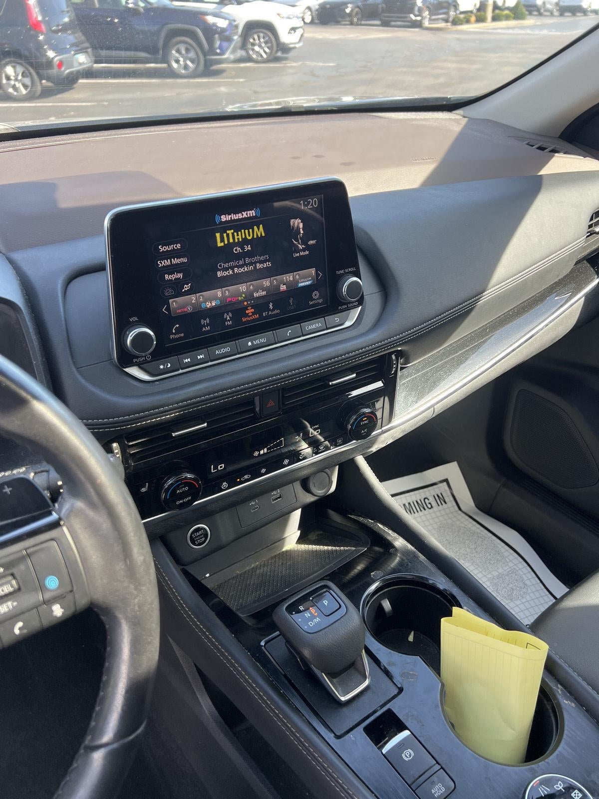 2023 Nissan Rogue SL