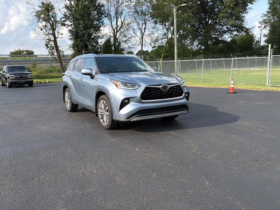 2021 Toyota Highlander Platinum
