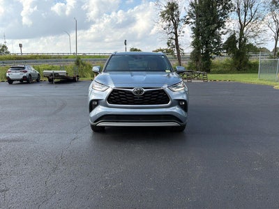 2021 Toyota Highlander Platinum