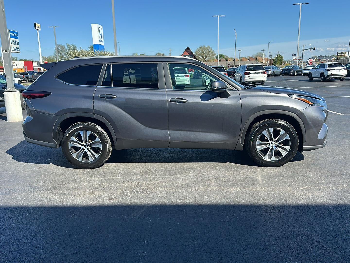 2024 Toyota Highlander XLE