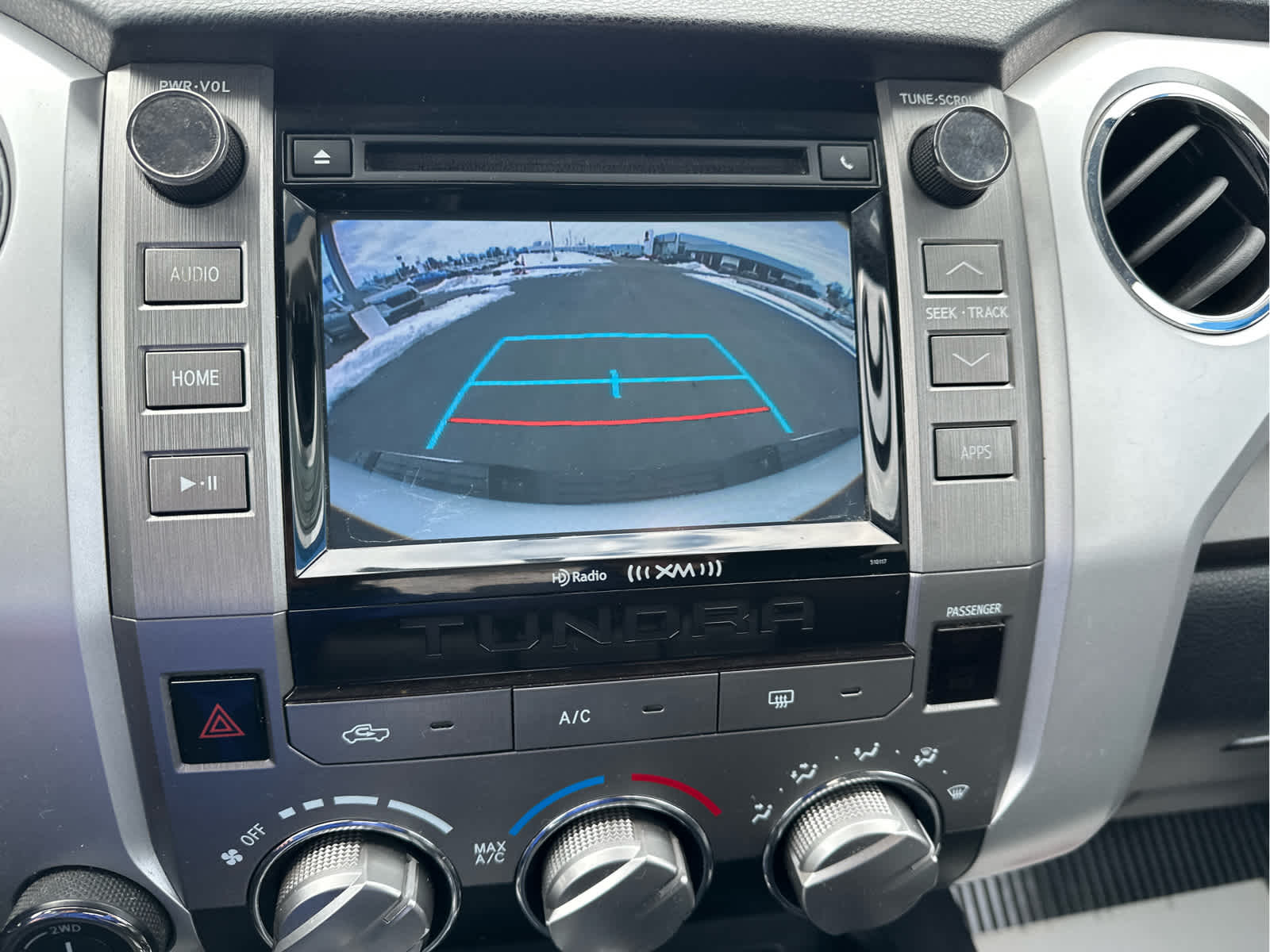 2017 Toyota Tundra SR5