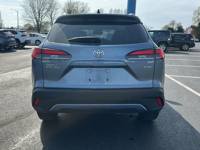 2025 Toyota Corolla Cross XLE