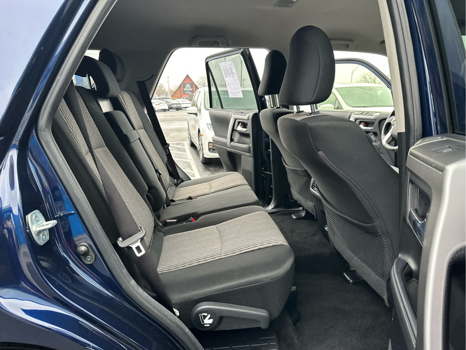 2024 Toyota 4Runner SR5