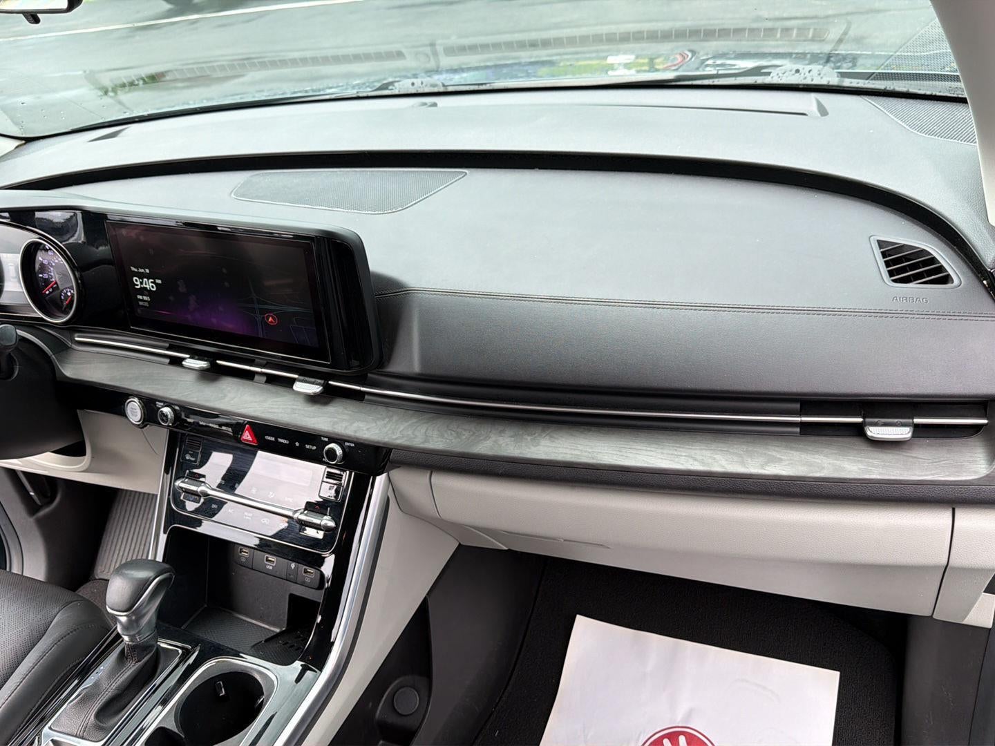 2023 Kia Carnival EX