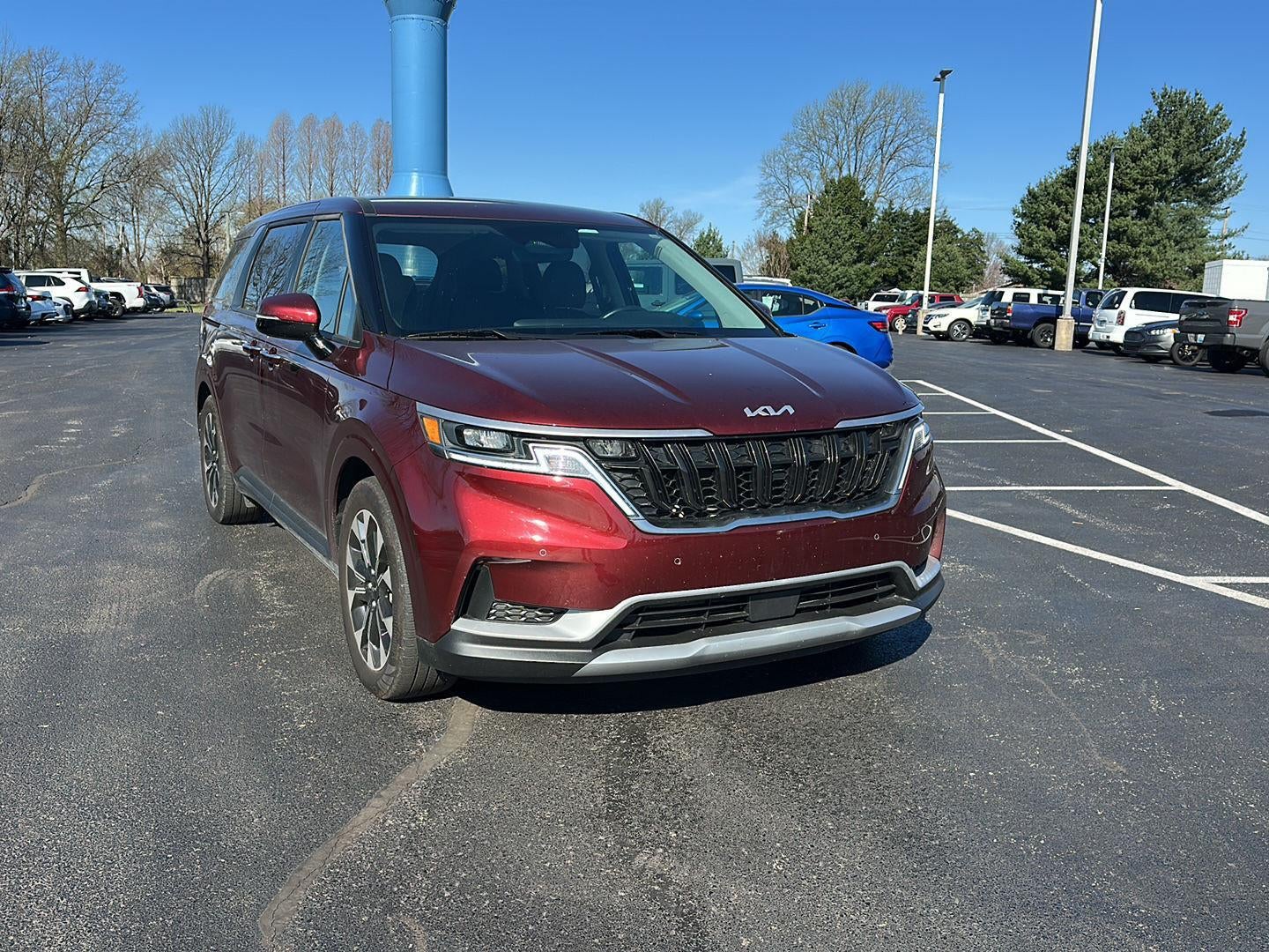 2024 Kia Carnival EX