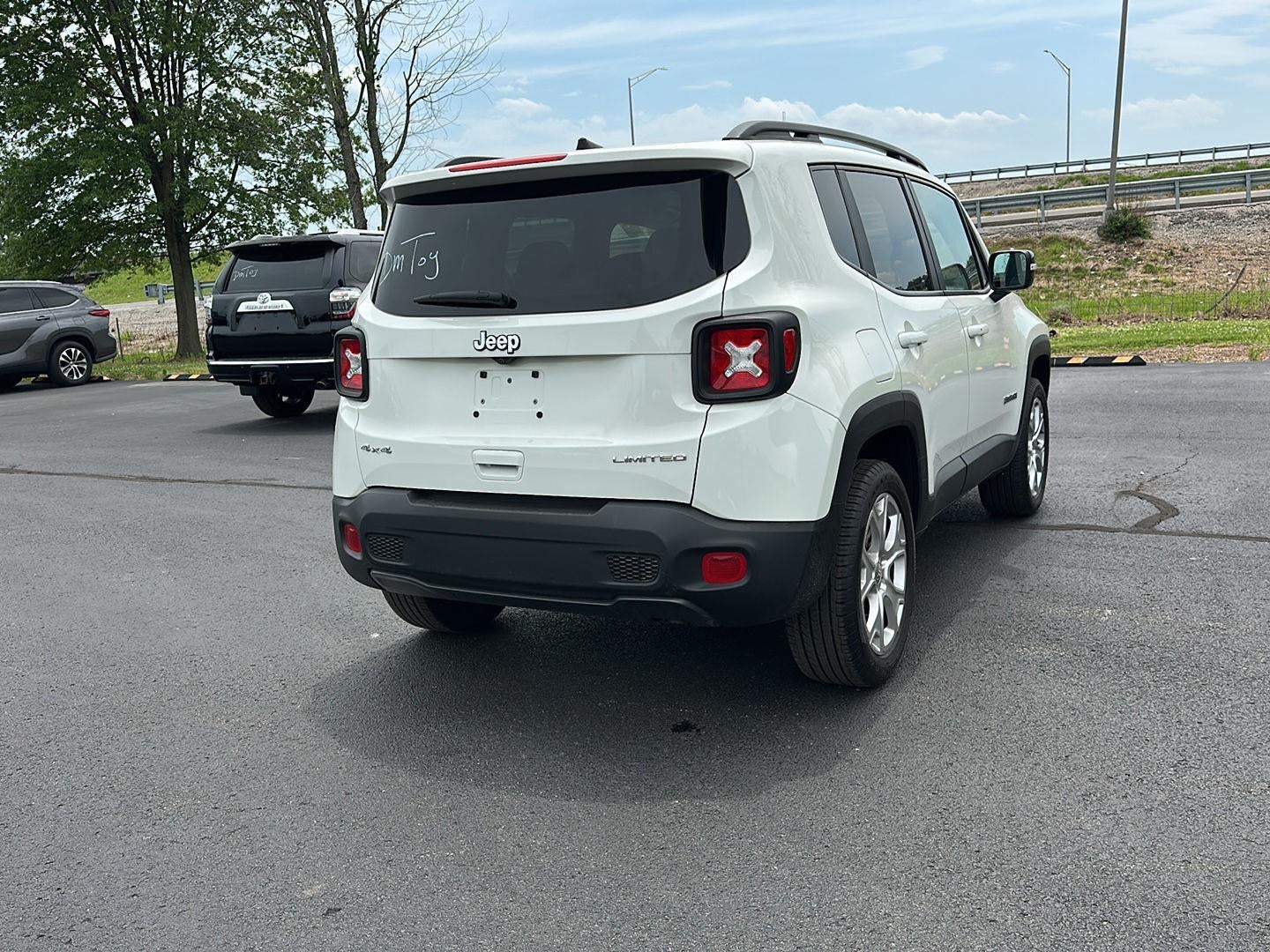 2022 Jeep RENEGADE LIMITED