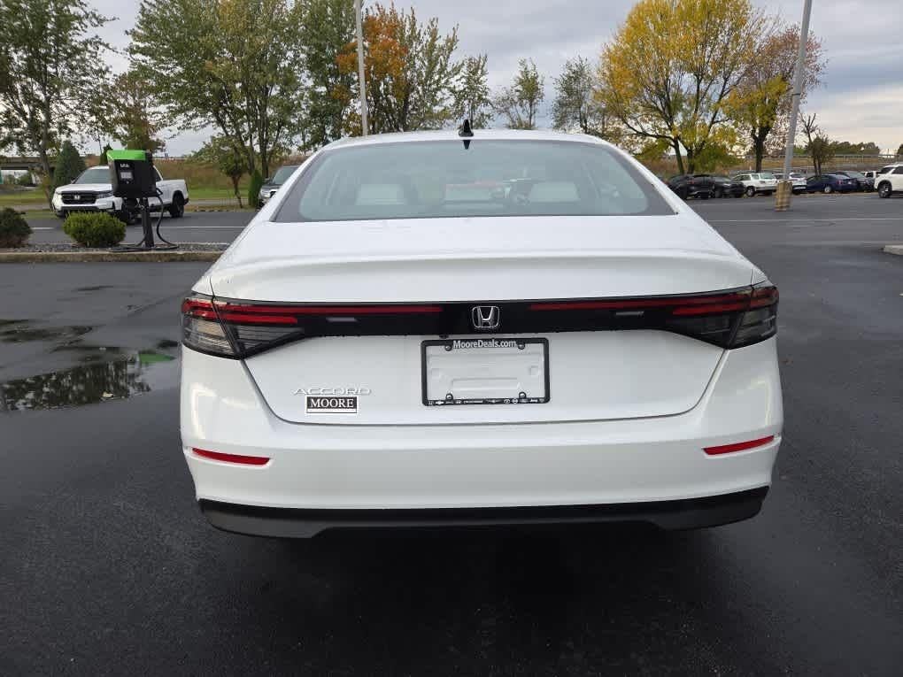 2025 Honda Accord Sedan SE