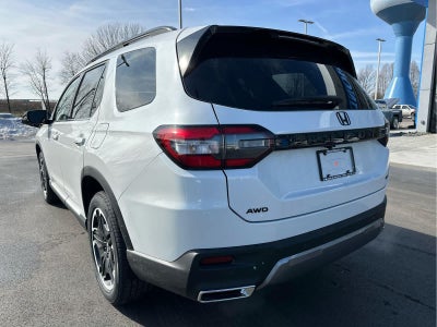 2026 Honda Pilot Touring Blackout