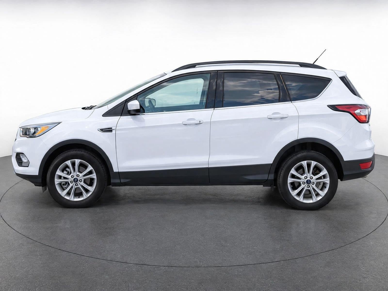 2018 FORD TRUCK ESCAPE SE