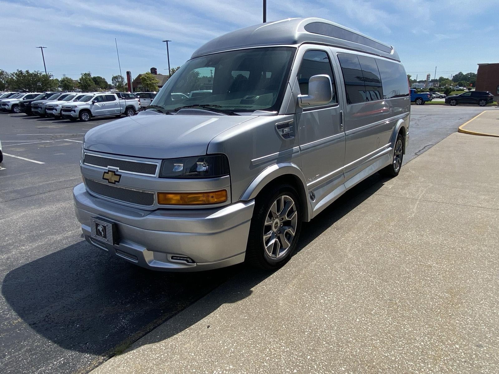 2026 Chevrolet Express Cargo Van 2500 RWD 155"
