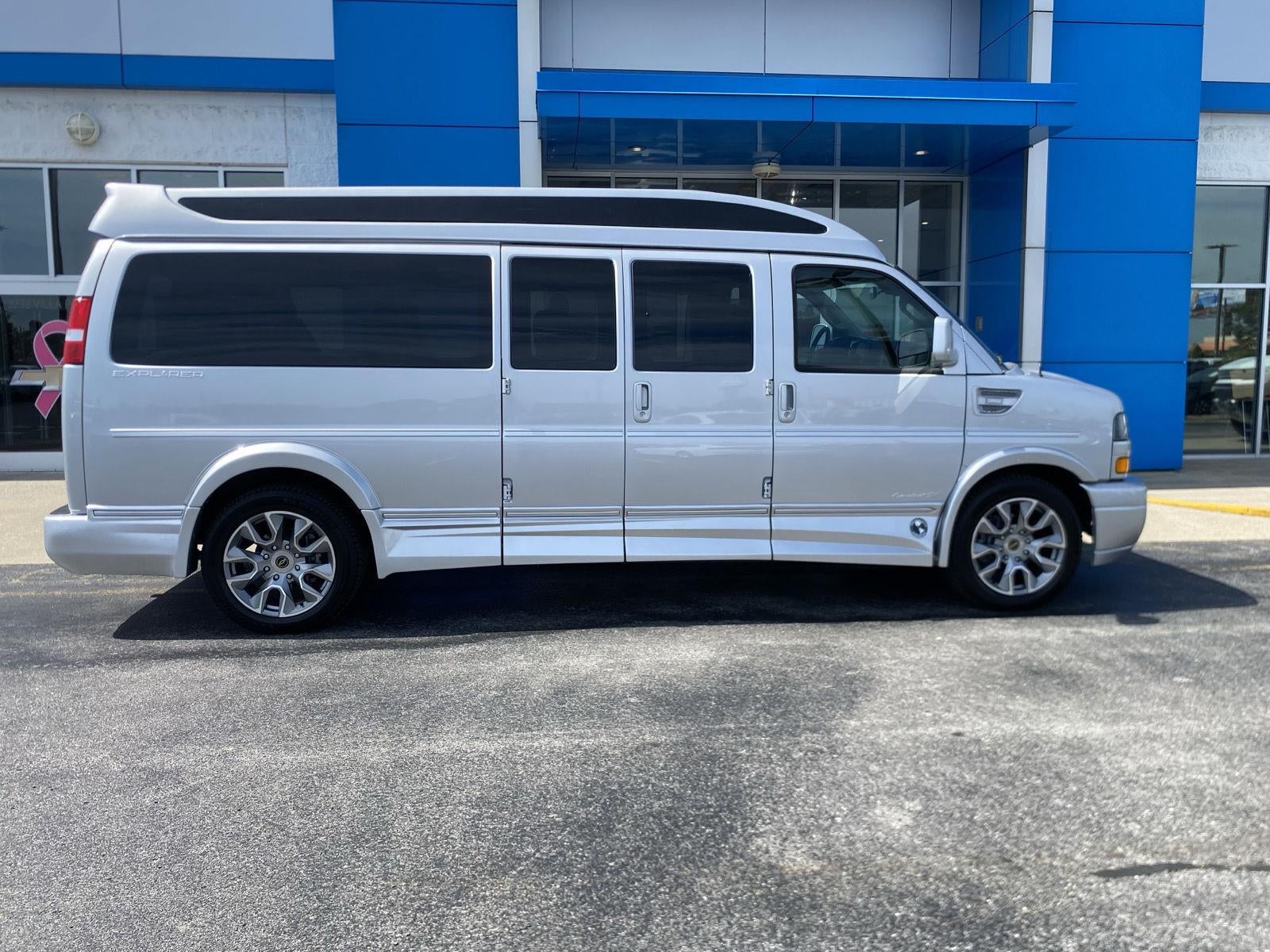 2026 Chevrolet Express Cargo Van 2500 RWD 155"