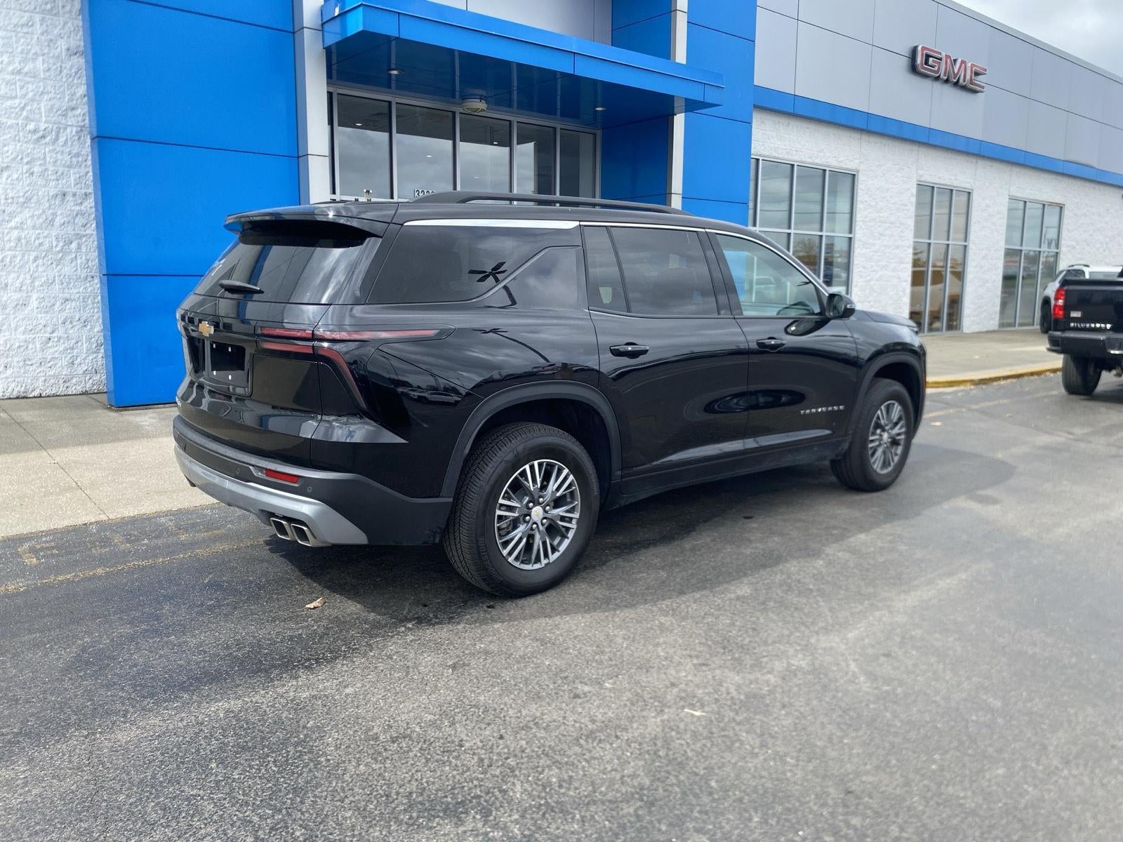 2025 Chevrolet Traverse FWD LT