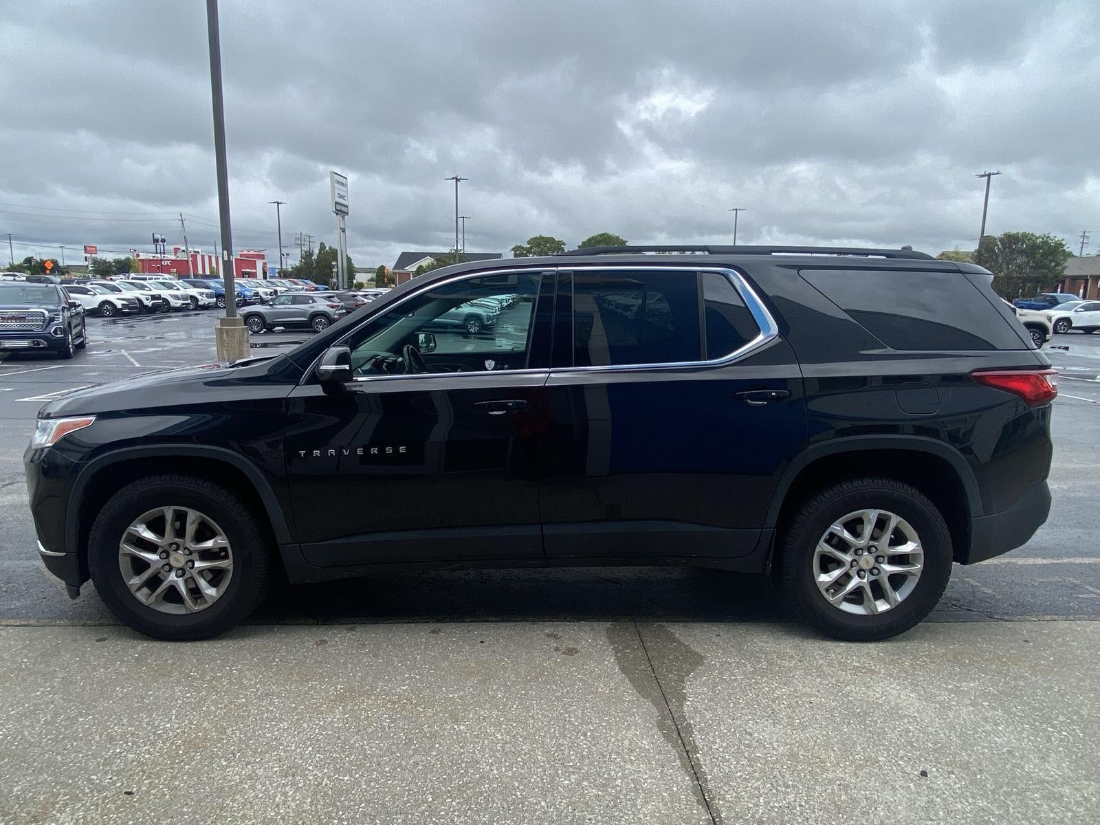 2020 Chevrolet Traverse LT Leather