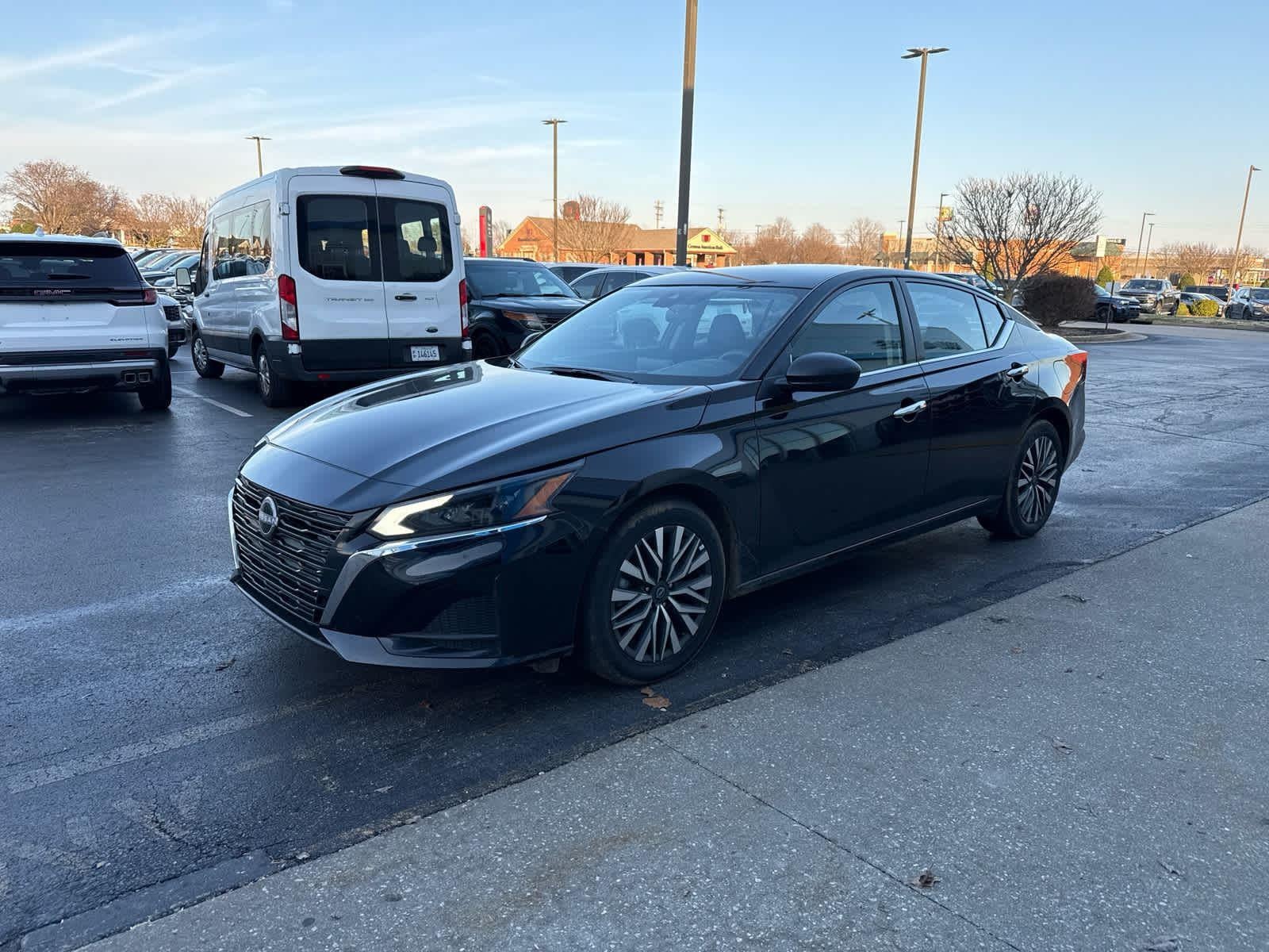 2025 Nissan ALTIMA SV