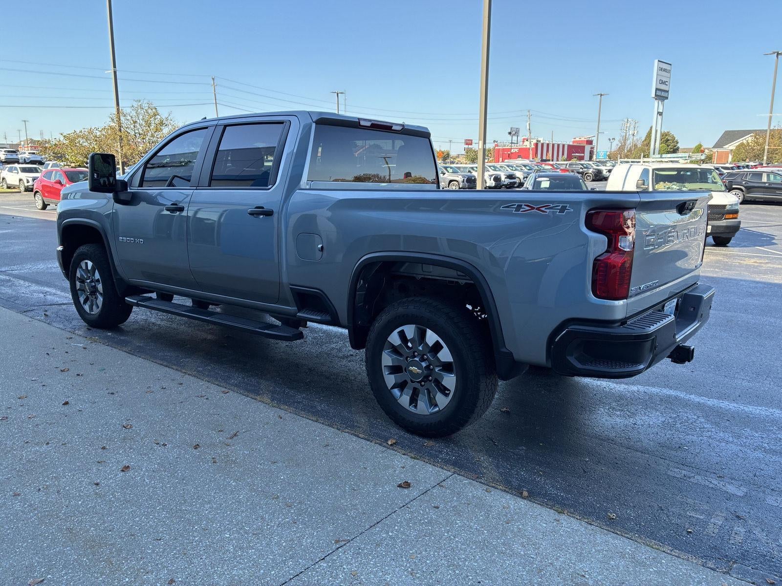 2025 Chevrolet Silverado 2500HD Custom
