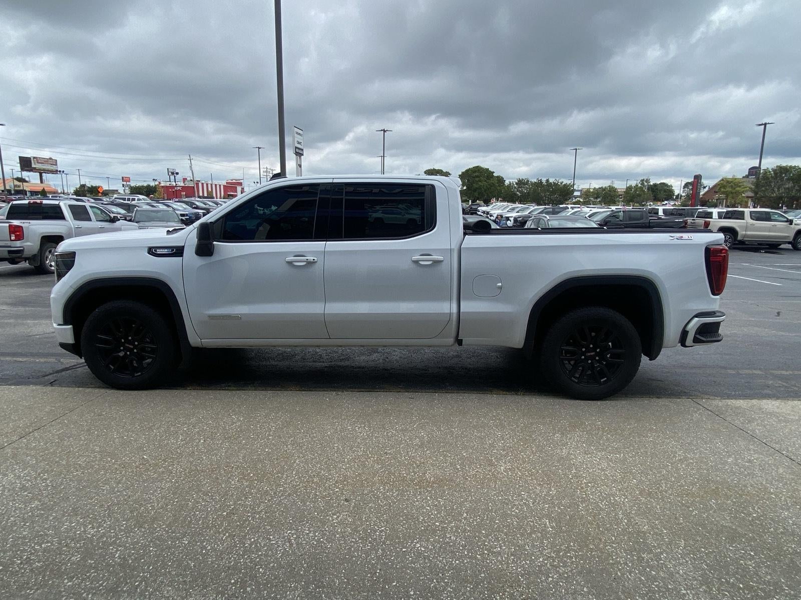 2025 GMC Sierra 1500 Elevation